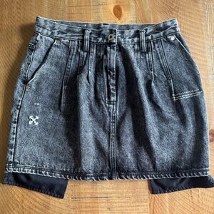Gray Denim Mini Skirt w/ Streetwear Patch Detail